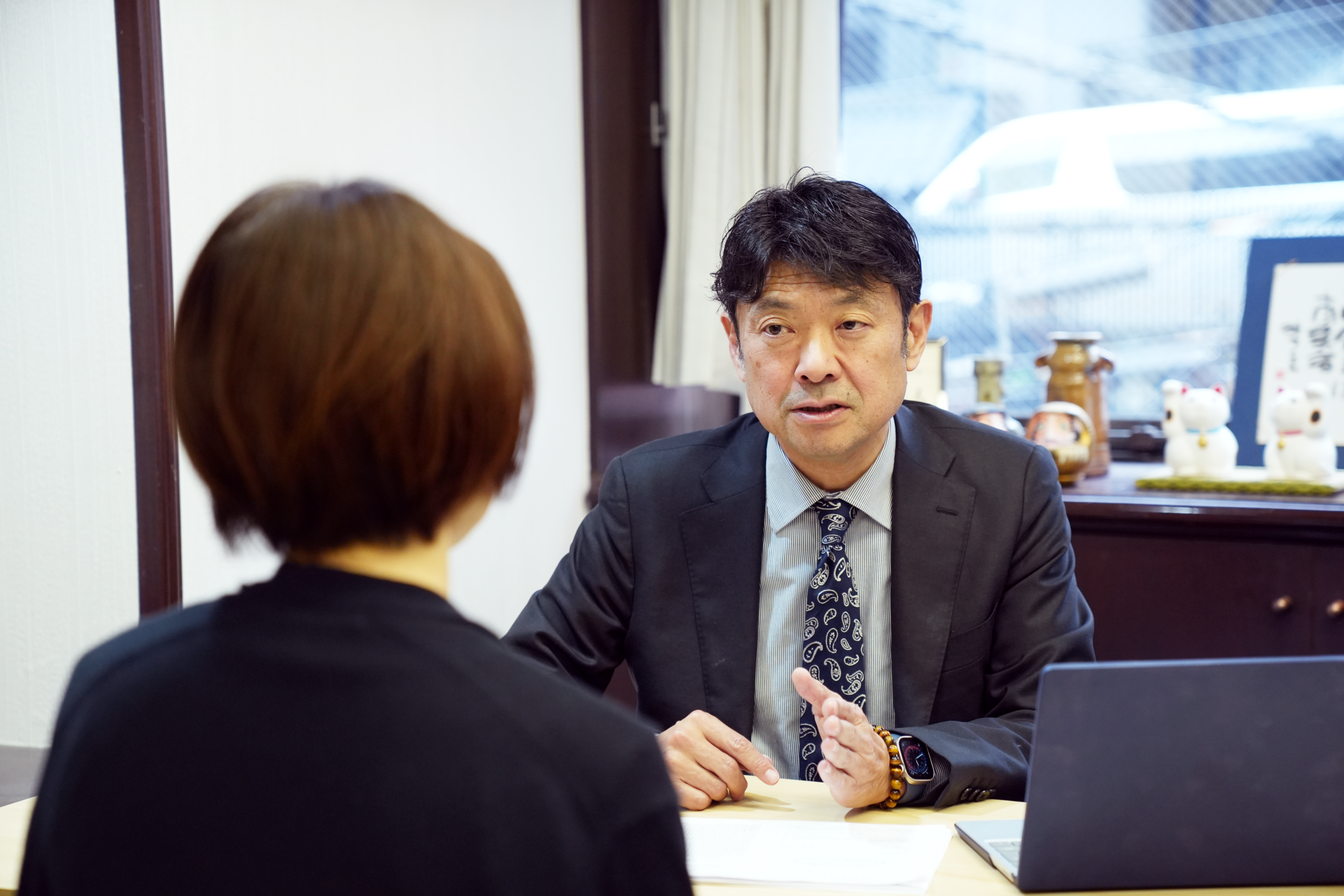 自社株評価を合法的に下げる方法と節税術 ー 中小企業オーナーのための完全ガイド